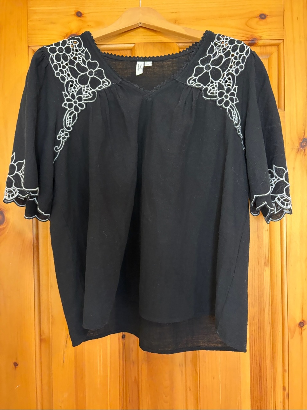 100% cotton Black Peasant Top Floral Embroidery and scalloped sleeve